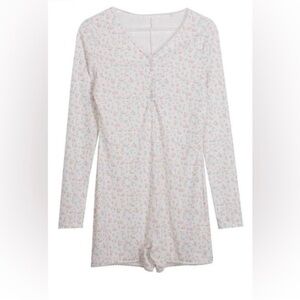 Ever Lasting Floral Pajama Long Sleeve Bodysuit Size Small